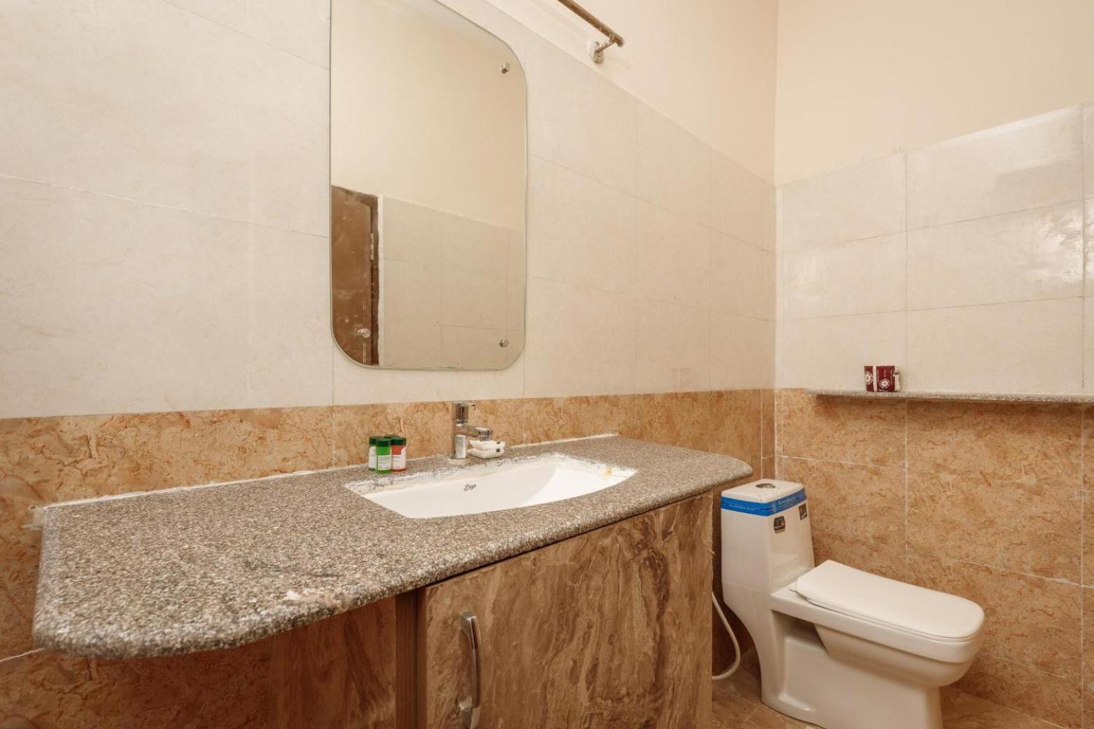 Villa Exotica By Stayjade5Bhkpoolacprojector Denkanikottai Ngoại thất bức ảnh